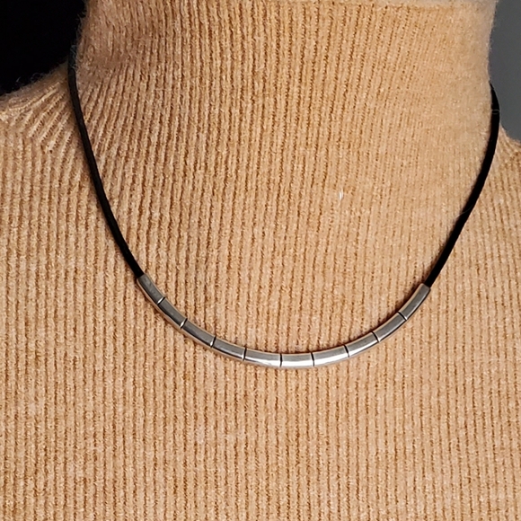 Vtg. Sterling Silver Necklace - Picture 2 of 5